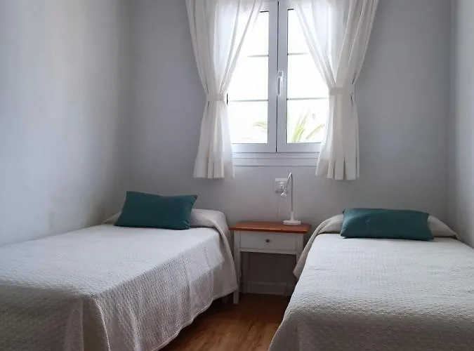 Bon Repos - B10, Con Terraza En Cala'n Bosch Apartment